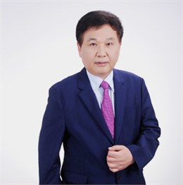 陳永勝 創(chuàng)始人、加拿大公司總經(jīng)理