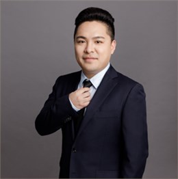 楊鐘超 市場(chǎng)部經(jīng)理